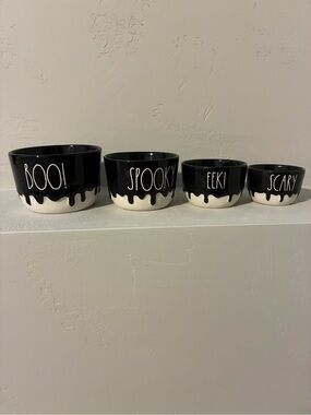 Rae Dunn Halloween measuring cups